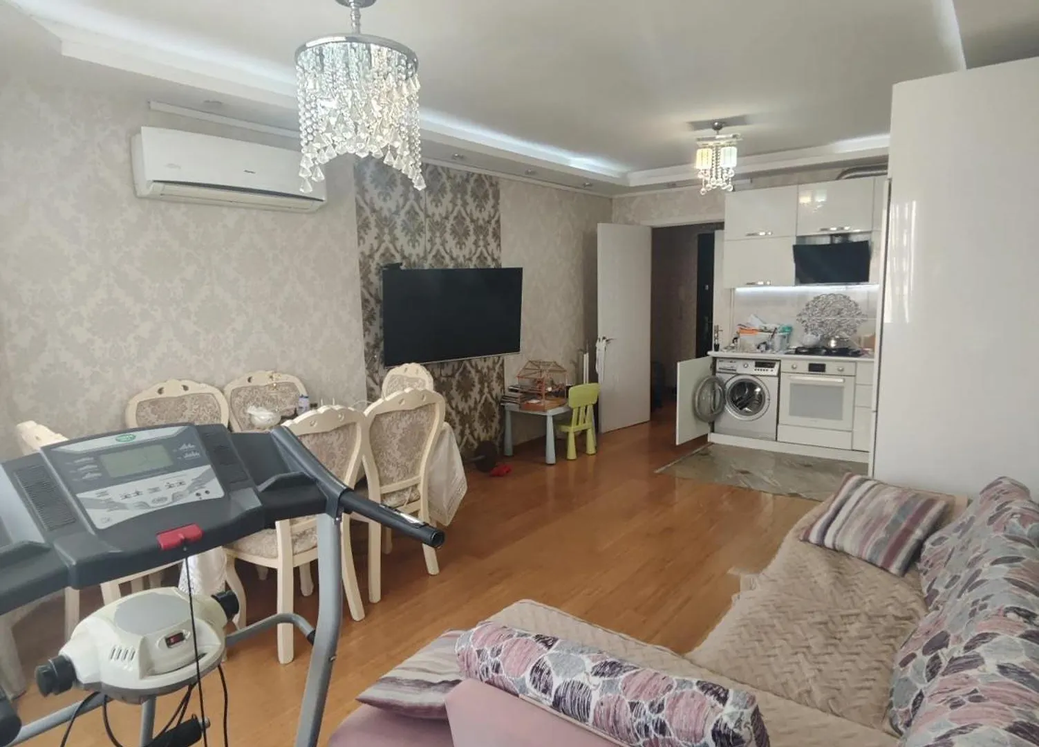 Dirsi 3 Room Apartment 87 M2 Flat Tiflis